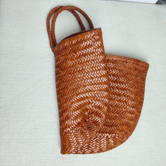 Dragon Diffusion Woven Leather Shoulder Bag | Large & Spacious - Picture 5 of 12